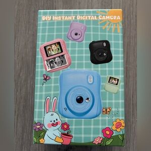 (NWOT) Instant Digital Camera - Blue